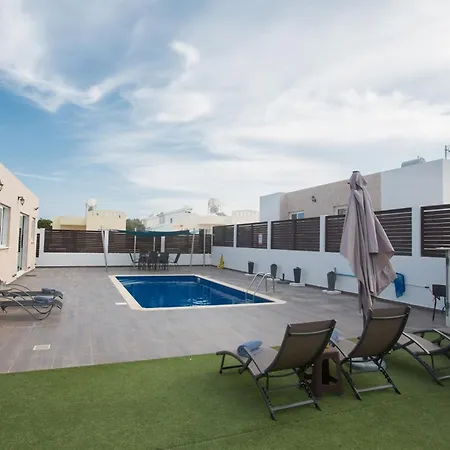 3 Schlafzimmer In Zentrum Mit Pool