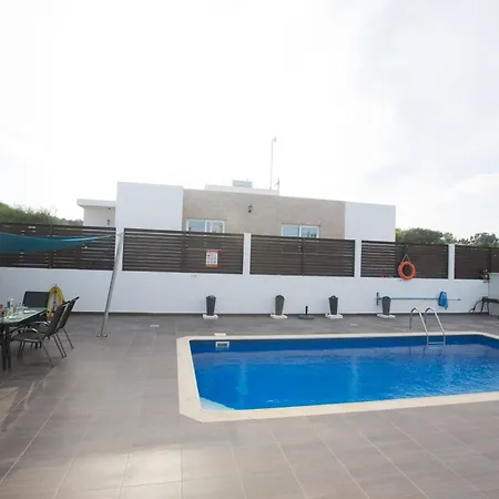 3 Schlafzimmer In Zentrum Mit Pool Protaras