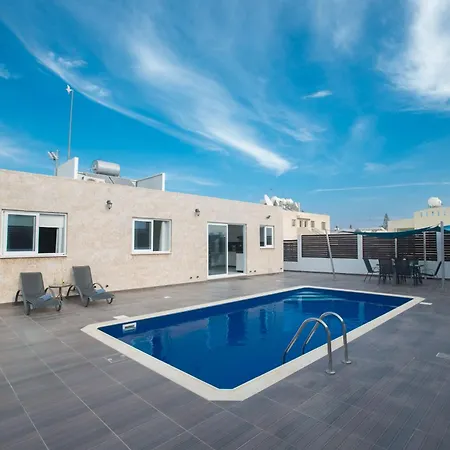 Casa vacanze 3 Schlafzimmer In Zentrum Mit Pool *
